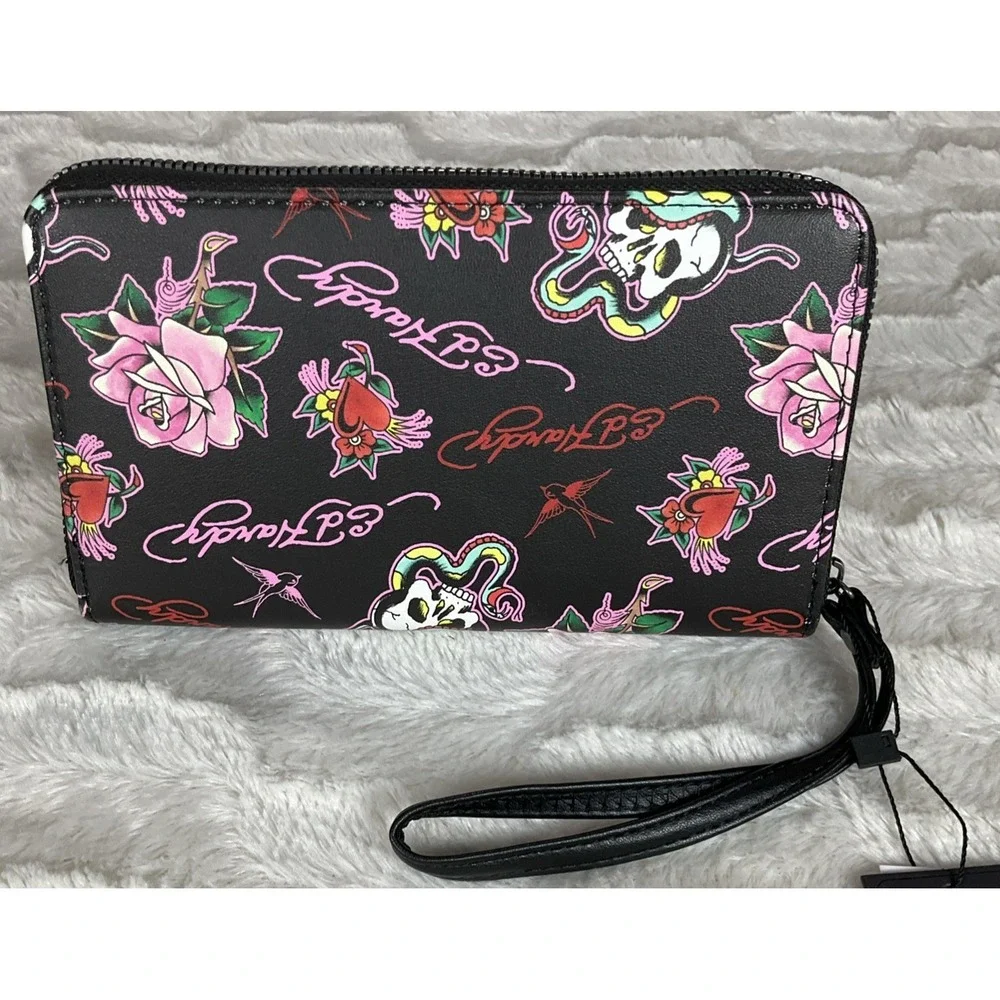 Ed Hardy Women's Zip Around Wallet Black Pink Hearts Roses Skull Tattoos Y2K NWT